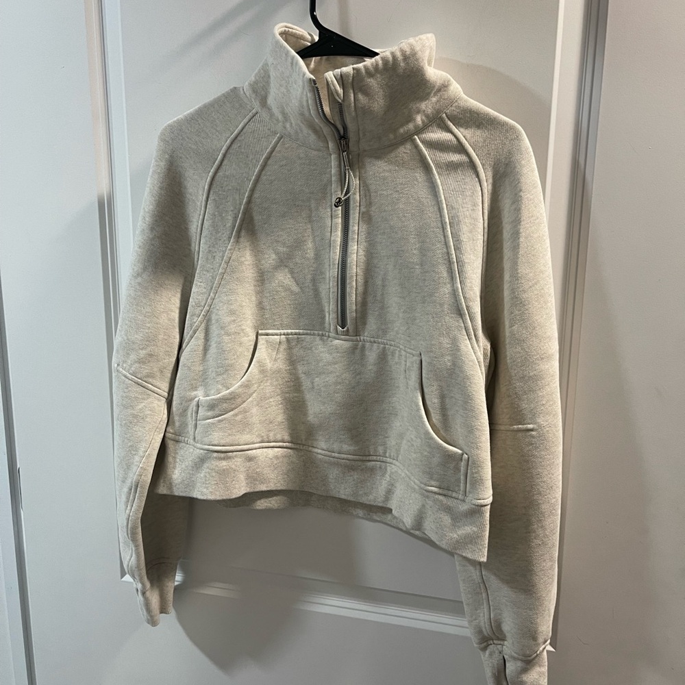 Lululemon Scuba Cozy Cream Quarter-Zip Women's Top Very Good Condition